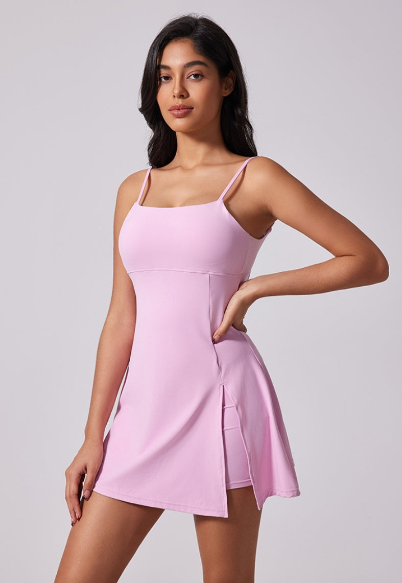 Tennis Dress with Built-in Bra – Breathable Fit for Yoga & Golf