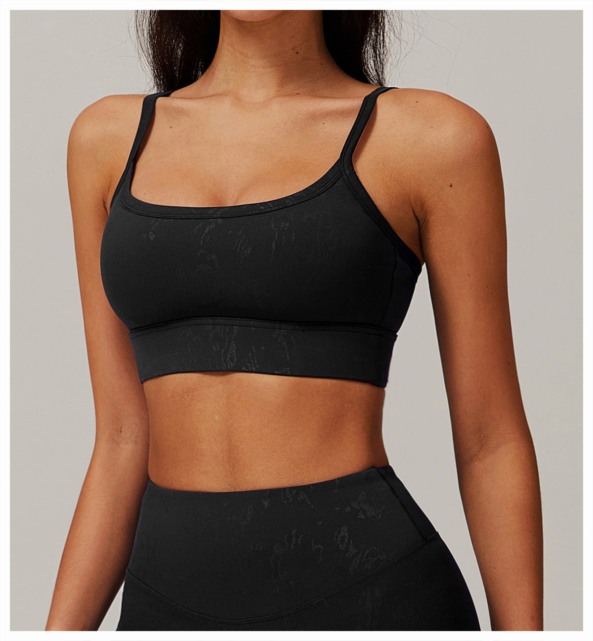 Sculpt & Shine Yoga Set – Shaping Bra + High-Waist Leggings