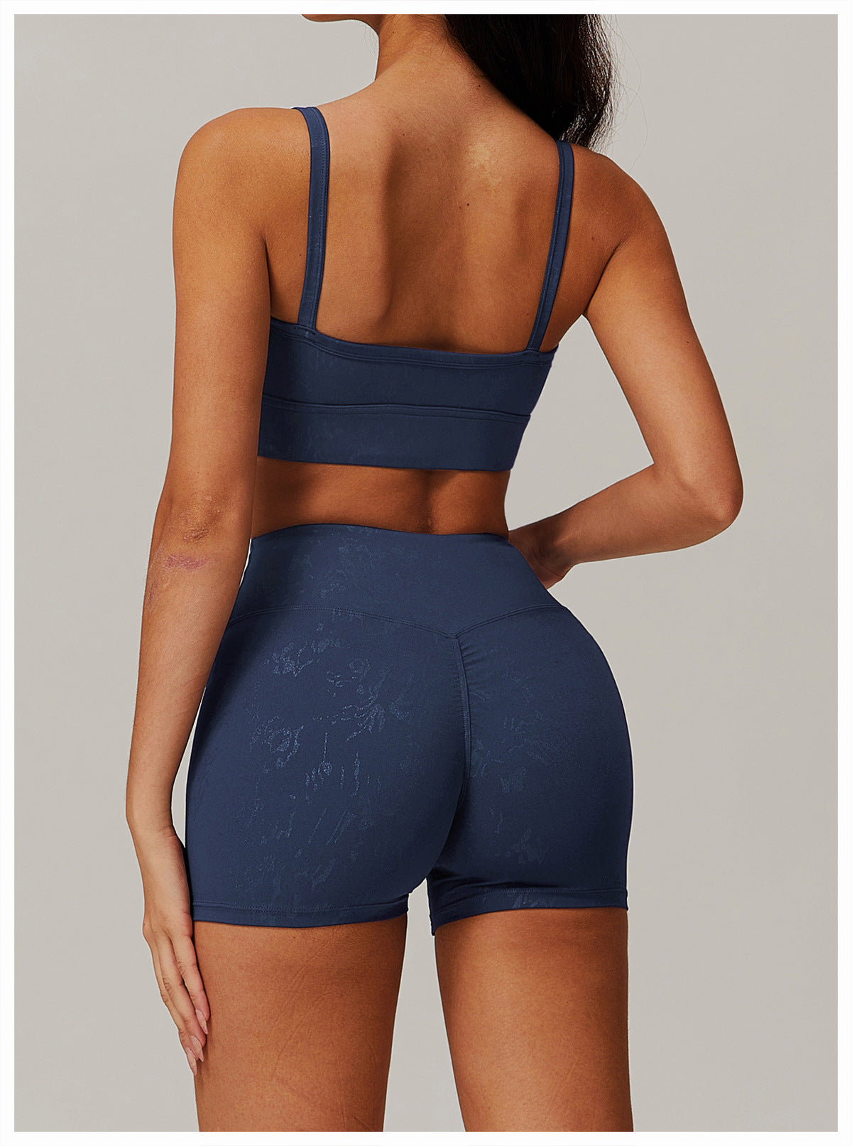 Sculpt & Shine Yoga Set – Shaping Bra + High-Waist Leggings
